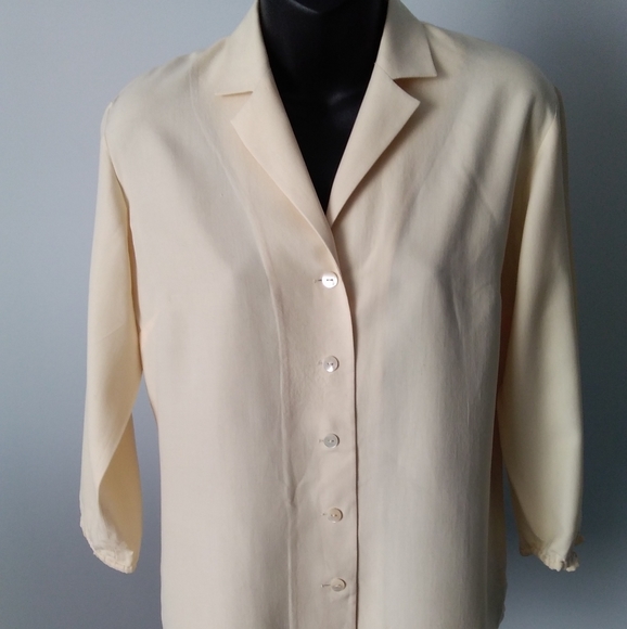 ☀️HP☀️ LIZ CLAIBORNE 💯% Silk Blouse - Picture 3 of 10
